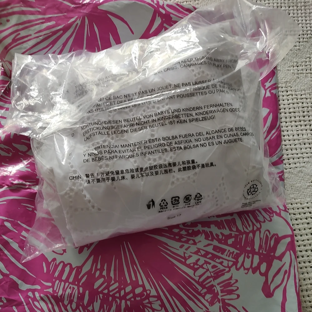 Lily Pulitzer Shelli eyelet Dress NWT - Picture 12 of 14